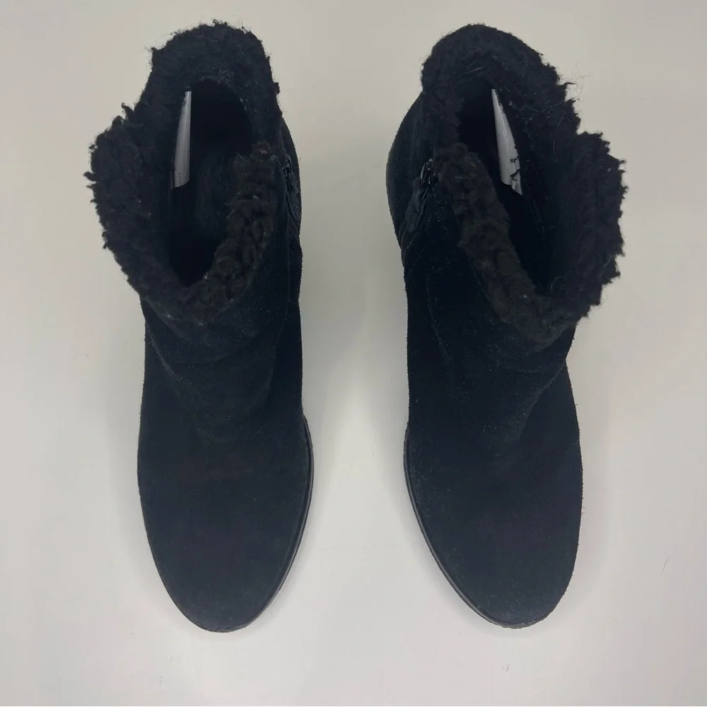Cole Haan Women's‎ 8 Black Michelle Boots Waterproof Wedge Heel Suede Sherpa Zip